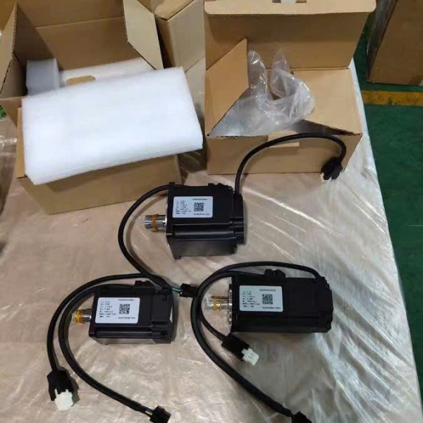 Bộ Điểu Khiển HUACHENG Loại Tích Hợp 3-5 trục