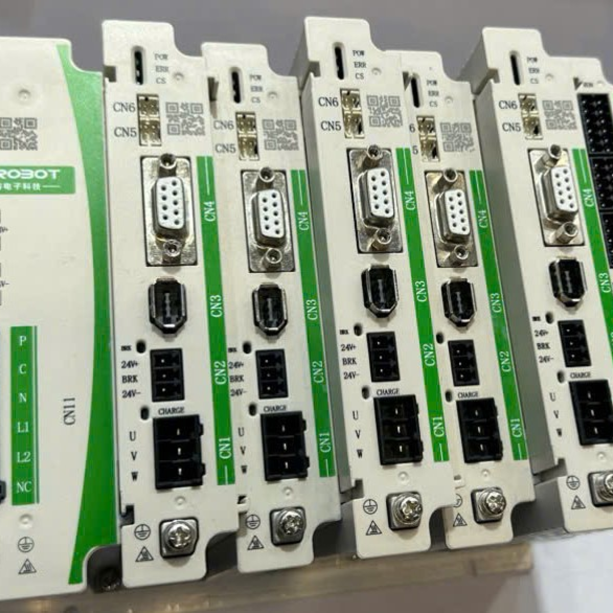 Bộ Điểu Khiển SINROBOT Loại Tích Hợp 3-5 trục 